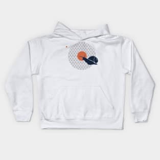 Snail at sunset Kids Hoodie